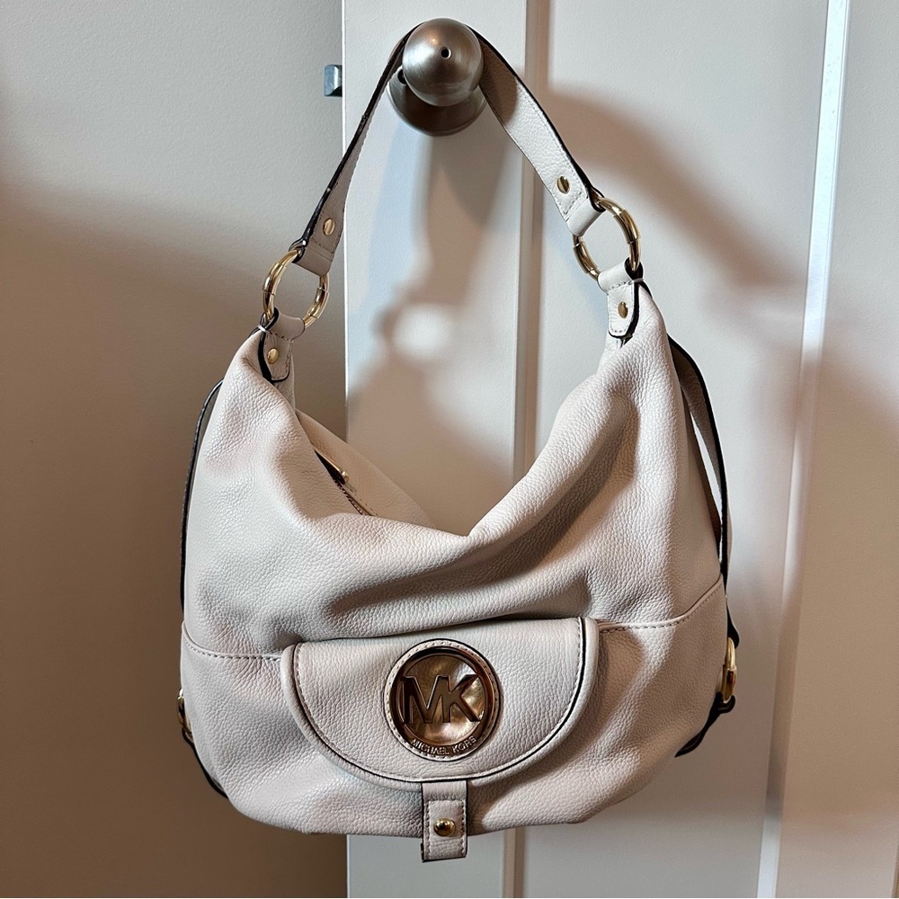 Michael Kors Fulton Off-White Leather Hobo Bag Gold Hardware
